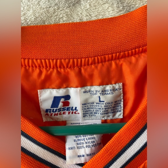 Russell athletic windbreaker size large - Picture 2 of 2